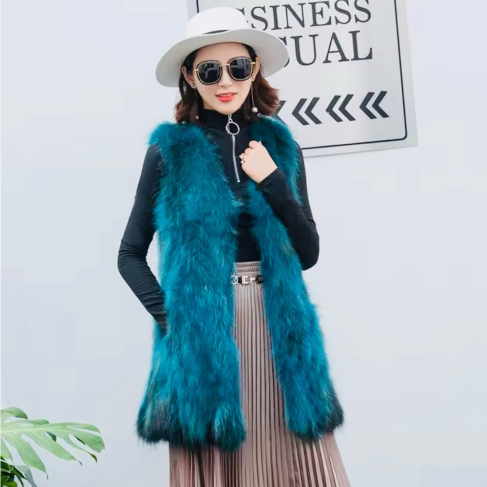 Faux Fur Turquoise Vest Medium